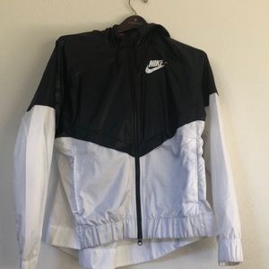 Nike windbreaker